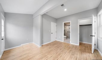 174 Pleasant Ave, Bergenfield, NJ 07621