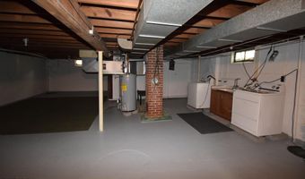 5601 Eldorado Ave, Altoona, PA 16601