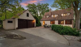 808 4th St SW, Austin, MN 55912