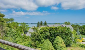 93 Harris Meadow Ln, Barnstable, MA 02630