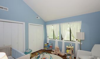 62 Deer Run 62, Bethel, CT 06801