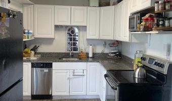 7827 PRICE Ln, Baltimore, MD 21237