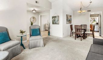 2070 Fuerte Ln, Escondido, CA 92026