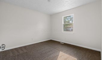 1504 Red Leaf Ln, Columbus, OH 43223