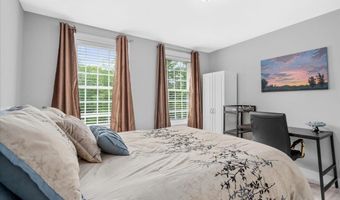 21 Huntington Ridge Rd, Bedford, NH 03110
