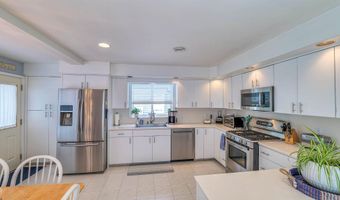 16 N Aberdeen, Atlantic City, NJ 08401