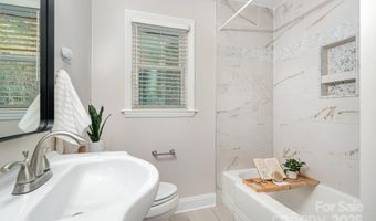 931 Hickory Nut St, Charlotte, NC 28205