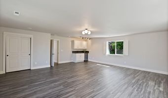 20421 Aberdeen Dr, Bend, OR 97702