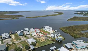 146 Elaine Dr, Bay St. Louis, MS 39520