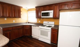131 Veeder Ln, Bayville, NJ 08721