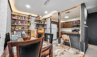 100 Dundee Ct, Aberdeen, NJ 07747