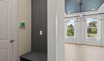 23369 WALKING WOODS Ln, Aldie, VA 20105