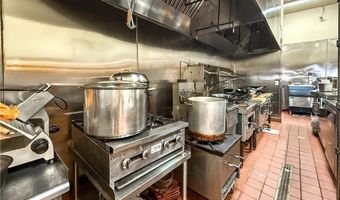 8921 Valley Blvd, Rosemead, CA 91770