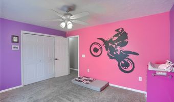 706 Hall Rd, Clay, PA 16001