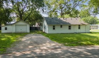 720 Pennsylvania Ave, Alma, MI 48801