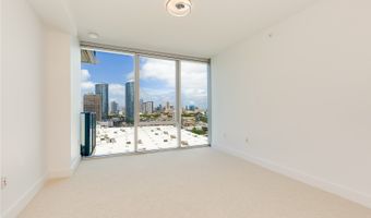 629 Keeaumoku St 1208, Honolulu, HI 96814