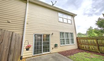 4477 Black Hills Dr NW, Acworth, GA 30101