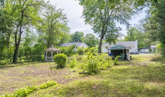42 Greenwood Ave, Bloomfield, CT 06002