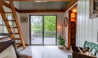 26 Don Gerry Rd, Bristol, NH 03222