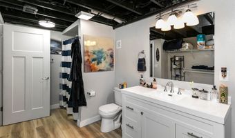 705 17th Ave SW, Altoona, IA 50009