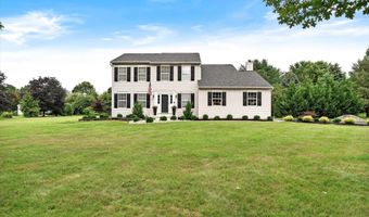 27 Galloping Brook Rd, Allentown, NJ 08501