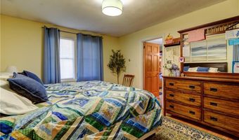 11 Golden Blvd, North Smithfield, RI 02896