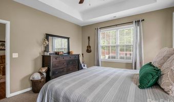 8 Mallard Run Dr, Arden, NC 28704