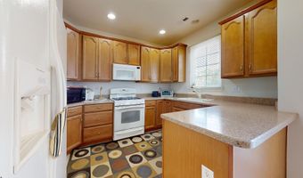 18 Delray Ln, Absecon, NJ 08201