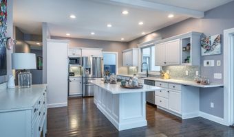 4 Sunrise Ln, Bridgewater, CT 06752