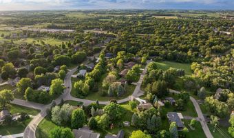706 23rd St SW, Austin, MN 55912