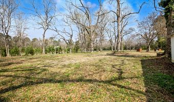 275 Rose Ave, Barnesville, GA 30204