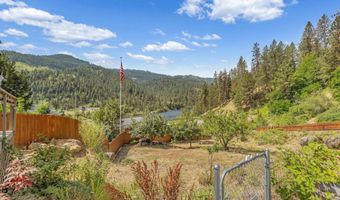 290 367 Trails End Dr, Ahsahka, ID 83520