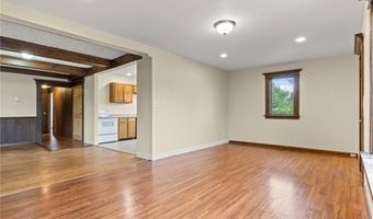 540 Longmeadow Rd, Amherst, NY 14226