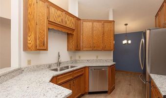 14387 Embassy Way, Apple Valley, MN 55124