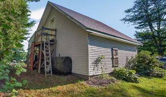 202 Bear Cove Rd, Baileyville, ME 04694