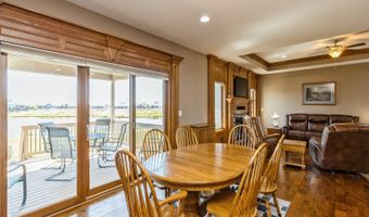 3205 Fieldstone Ct SE, Altoona, IA 50009