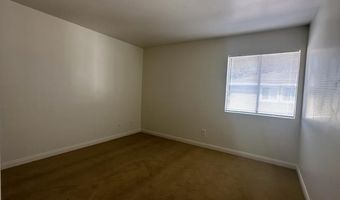 2518 Wanek Rd D, Escondido, CA 92027
