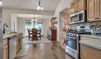 1812 Lynx Ln, Altus, OK 73521