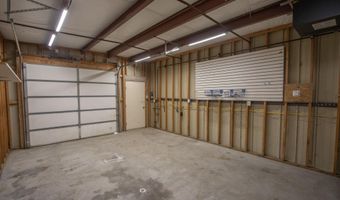 2882 Chippewa Trl, Casper, WY 82604