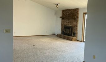 607 Kottmeier St, Ava, MO 65608