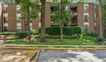 3376 WOODBURN Rd 23, Annandale, VA 22003