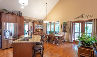 16301 Highlands Log Dr, Abingdon, VA 24210