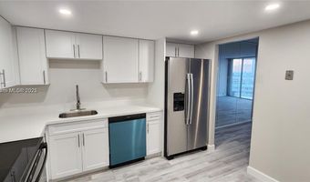 18021 Biscayne Blvd 903, Aventura, FL 33160