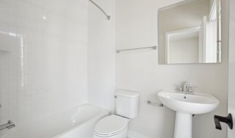 8044 RED HOOK St, Rockville, MD 20855
