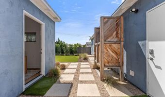 3022 Russell St, San Diego, CA 92106