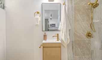 4906 Kilauea Ave 2, Honolulu, HI 96816