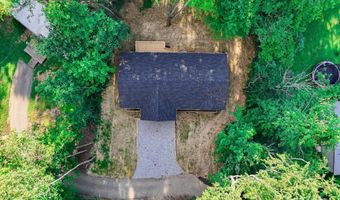 9 Silent Pl, Asheville, NC 28806