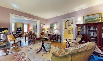 40 N Shore Rd, Absecon, NJ 08201