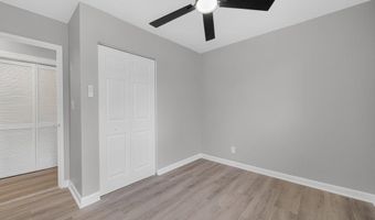 4906 UPLAND Dr, Alexandria, VA 22310