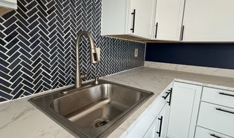 374 S Baldwin St, Bargersville, IN 46106